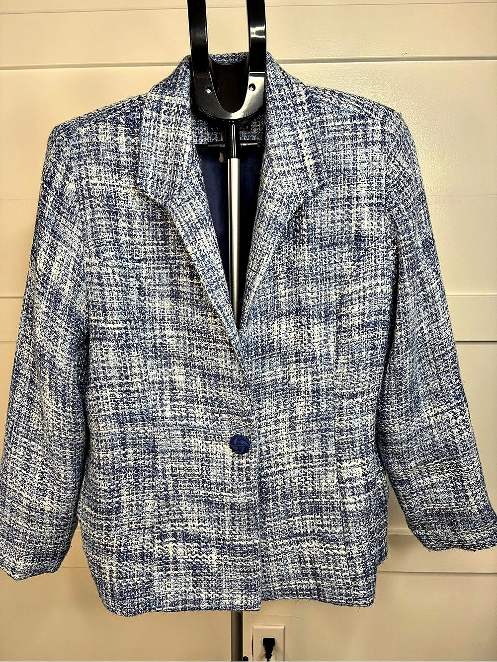 Willow Ridge Blue & White Blazer Size 14 Like New
